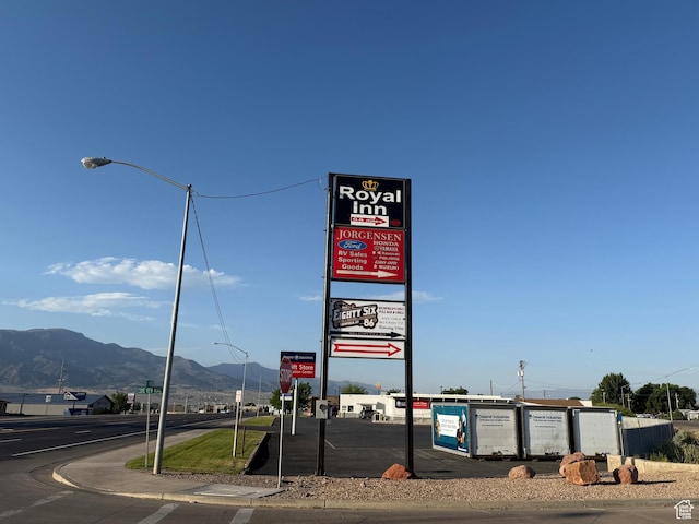 1170 S Cove View Rd, Richfield, UT 84701 - exterior view of a mountain backdrop