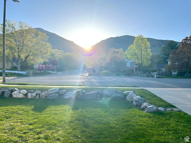 453 Sheridan Cir, Centerville, UT 84014 - mountain view