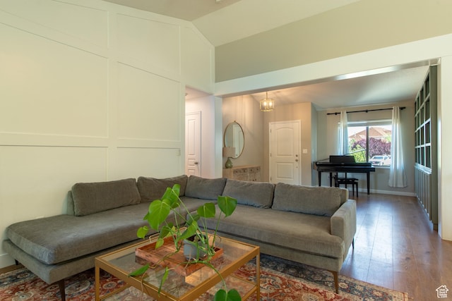 552 E Sunset Stream Way, Draper, UT 84020 - living area with wood finished floors and lofted ceiling