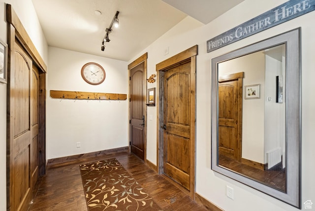 9855 Vista Dr Unit 103, Heber City, UT 84032 - corridor featuring dark wood finished floors