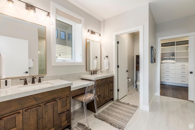 855 E Klaim Dr, Hideout, UT 84036 - bathroom with double vanity and a walk in closet