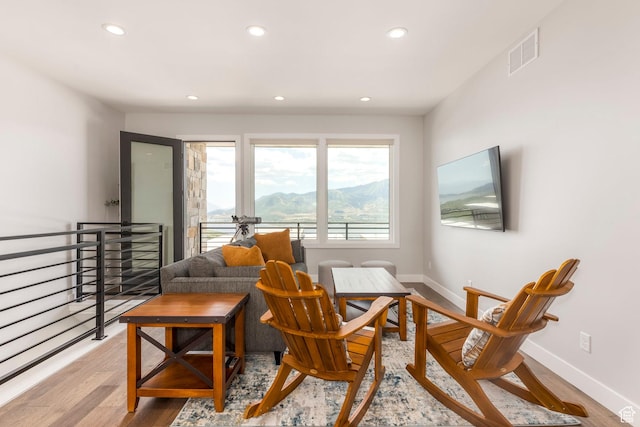 855 E Klaim Dr, Hideout, UT 84036 - living area with recessed lighting and light wood-style flooring
