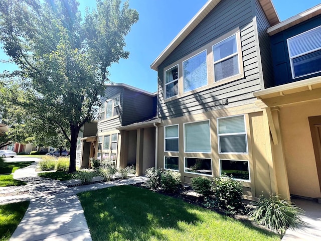 3794 W Angelica Ct, South Jordan, UT 84095 - view of side of home featuring stucco siding