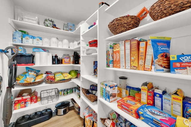 2423 W Cedarline Loop, Stockton, UT 84071 - view of pantry