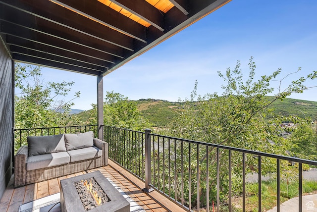 947 Northstar Dr, Park City, UT 84060 - balcony with an outdoor living space with a fire pit