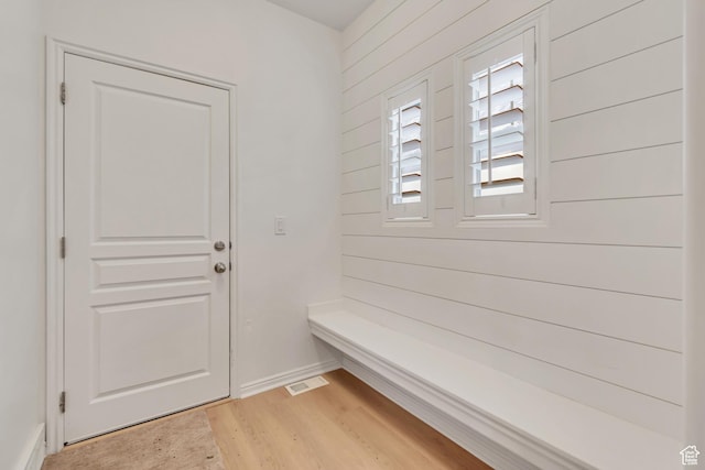 10741 S Topview Rd, South Jordan, UT 84095 - mudroom with light wood-style floors and baseboards