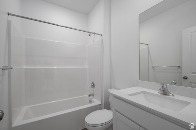 1844 E Bison Dr N Unit B229, Eagle Mountain, UT 84005 - bathroom with vanity and bathing tub / shower combination
