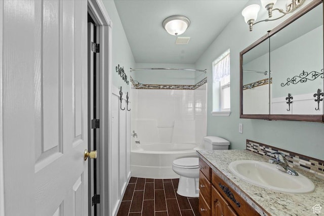 845 S 1150 E, Preston, ID 83263 - full bath with vanity, bathing tub / shower combination, and wood finished floors