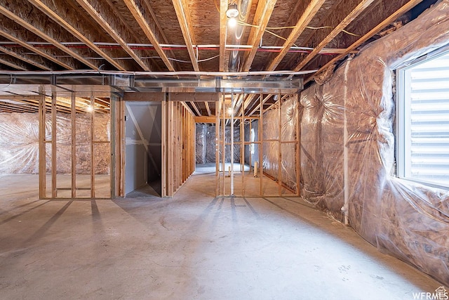 124 N Peach St, Santaquin, UT 84655 - basement featuring healthy amount of natural light