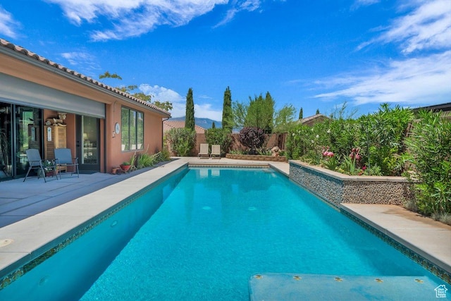 2751 S 3970 W, Hurricane, UT 84737 - view of swimming pool featuring a patio and a fenced backyard