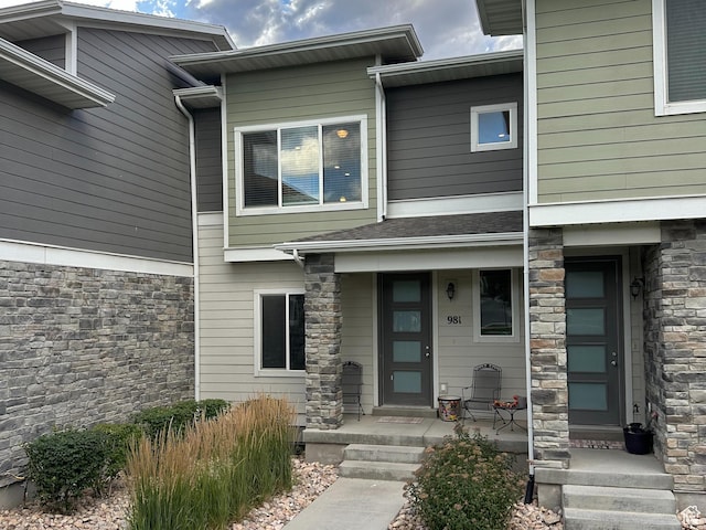 981 W Cyan Valley Way, Bluffdale, UT 84065 - view of front of home with stone siding