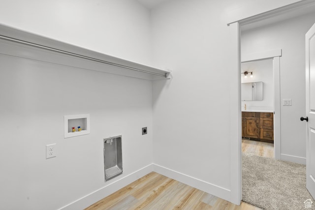 244 E 300 N, Payson, UT 84651 - laundry area featuring hookup for a washing machine, light wood-style floors, and hookup for an electric dryer
