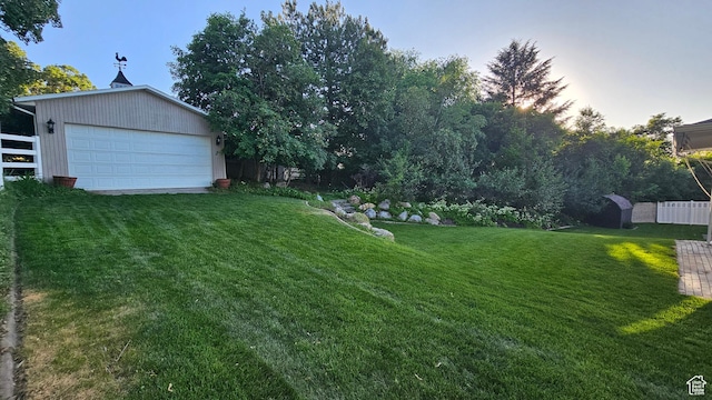 1360 Lakeview Dr, Bountiful, UT 84010 - view of yard featuring a garage