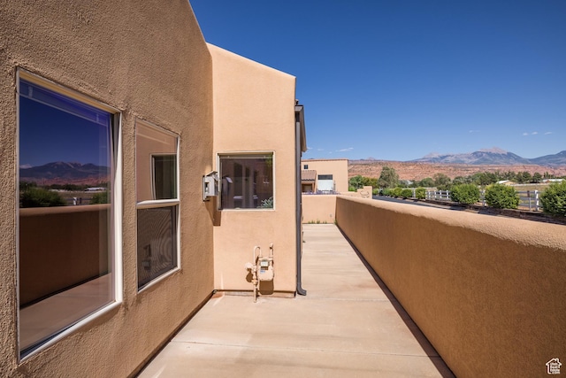 3686 S Spanish Valley Dr Unit N-2, Moab, UT 84532 - balcony featuring a mountain view
