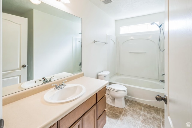 1195 W Dallin Dr Unit R-201, Pleasant Grove, UT 84062 - bathroom with vanity, tub / shower combination, and tile patterned floors