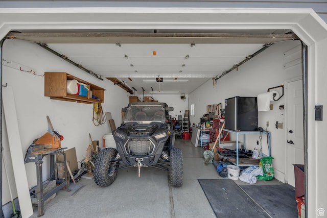 3820 Foxglen Dr, Roy, UT 84067 - view of garage