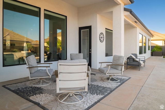 2918 E Willow Tree Ln, St George, UT 84790 - view of patio / terrace