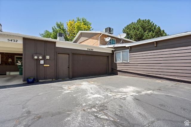 5430 S 850 E, South Ogden, UT 84405 - view of garage