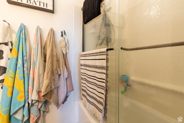 1663 W 2500 N, Vernal, UT 84078 - full bathroom with combined bath / shower with glass door