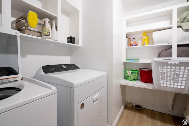 1663 W 2500 N, Vernal, UT 84078 - laundry room featuring washing machine and dryer and wood finished floors