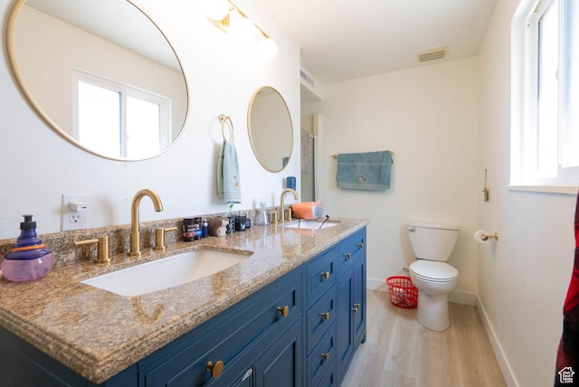 1663 W 2500 N, Vernal, UT 84078 - full bath with wood finished floors and double vanity