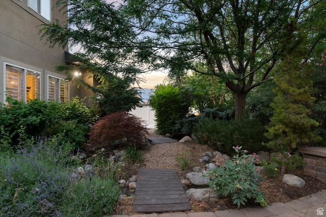 292 E Clubview Ln, Lehi, UT 84043 - view of yard