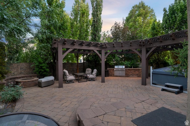 292 E Clubview Ln, Lehi, UT 84043 - view of patio / terrace with exterior kitchen, a pergola, and a hot tub