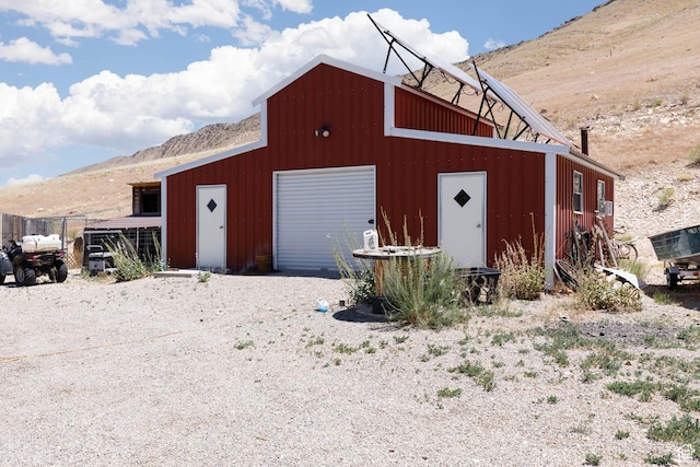 440 N Quarry Rd, Salina, UT 84654 - view of pole building with a mountain view and driveway