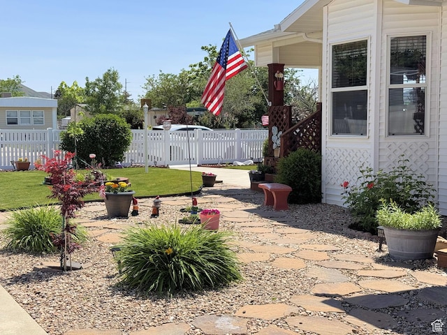804 Fleetwood Dr, Tooele, UT 84074 - view of yard featuring a gate