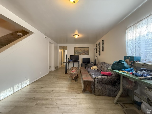 1344 N 280 W, Pleasant Grove, UT 84062 - living area featuring light wood-style flooring