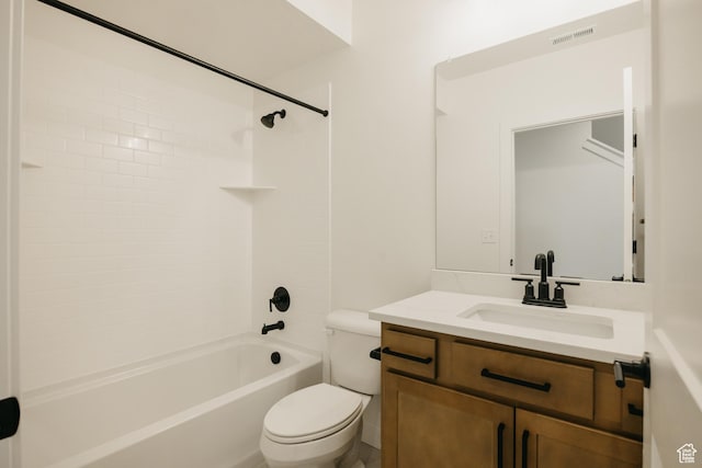 5976 N Canyon Rim Rd E Unit 615, Lehi, UT 84043 - full bathroom featuring vanity and  shower combination