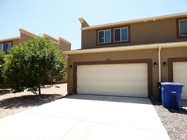 375 W Park Vw S, Spanish Fork, UT 84660 - traditional home featuring stucco siding, a garage, and concrete driveway