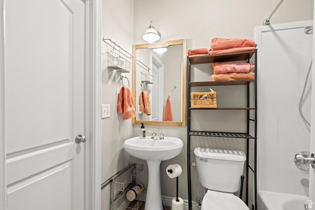 135 W Cove Dr, Elk Ridge, UT 84651 - full bathroom with toilet and tub / shower combination