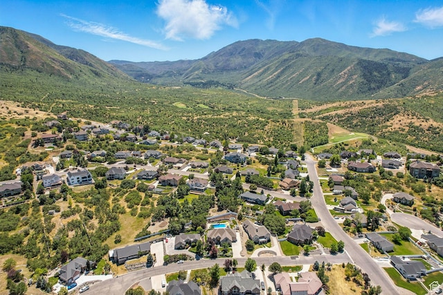 135 W Cove Dr, Elk Ridge, UT 84651 - aerial view of property's location with nearby suburban area