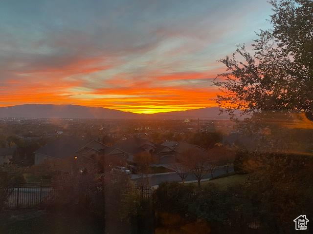 9061 N Canyon Dr, Cedar Hills, UT 84062 - view of mountain background