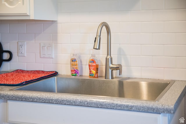 70 N 1100 W, Vernal, UT 84078 - kitchen view of decorative backsplash and white cabinetry