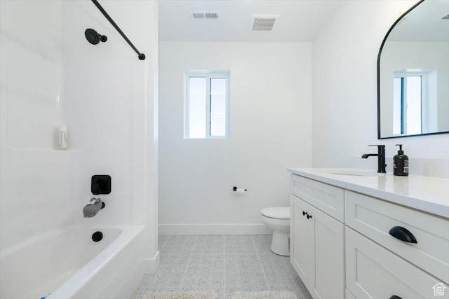 165 N 300 W, Preston, ID 83263 - full bath featuring vanity and shower / bathtub combination