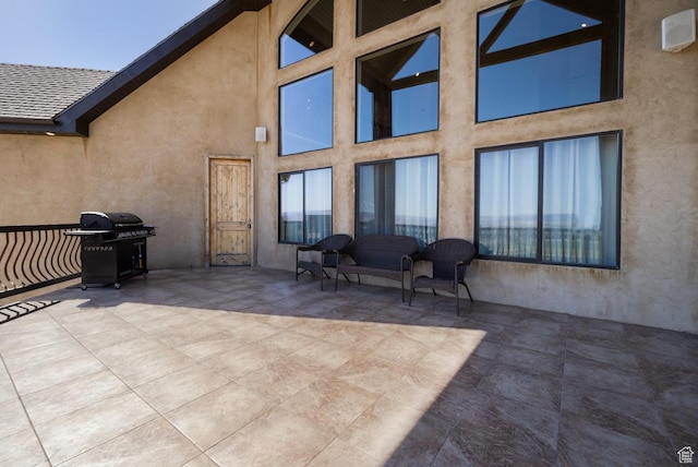 2849 W 1800 S, Vernal, UT 84078 - rear view of house featuring stucco siding and a patio area