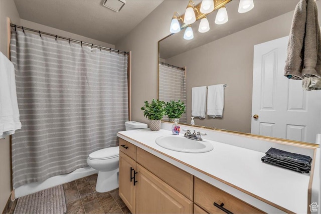 2045 S 1400 E Unit 8, St George, UT 84790 - full bathroom featuring vanity and a shower with curtain