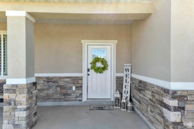 1188 N 100 E, Nephi, UT 84648 - entrance to property featuring stone siding and stucco siding