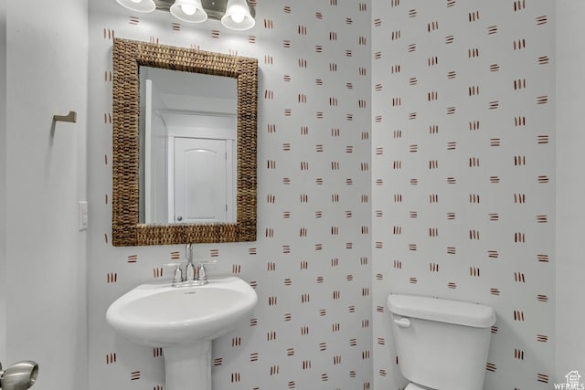 4273 W Watchmen Way, Herriman, UT 84096 - bathroom with toilet and a sink