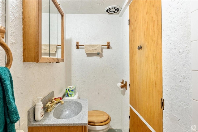 458 E 8800 S, Sandy, UT 84070 - bathroom with vanity and a textured wall
