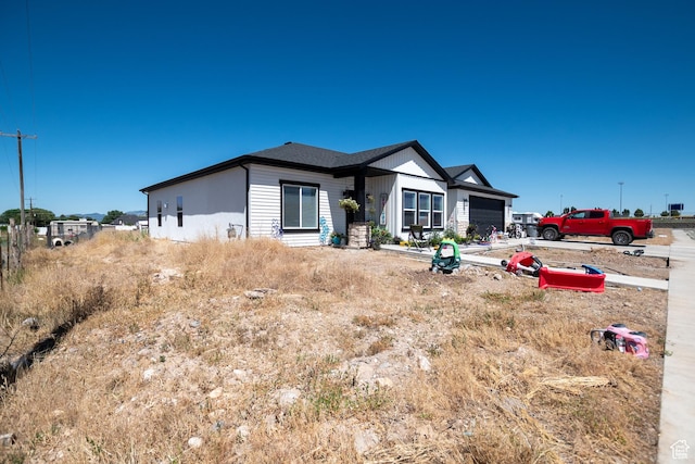 365 N 800 E, Beaver, UT 84713 - ranch-style house with a garage