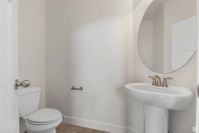 947 S 2040 W, Orem, UT 84059 - half bath featuring toilet and a sink