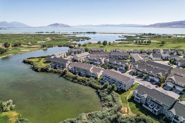 947 S 2040 W, Orem, UT 84059 - drone / aerial view of a water and mountain view