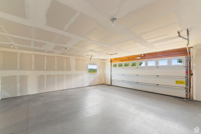 16 N Porcupine Ln, La Sal, UT 84530 - view of garage