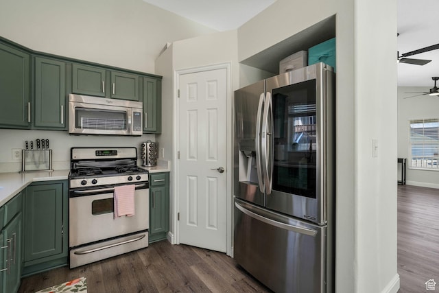 224 W Apple Ave, Saratoga Springs, UT 84045 - kitchen featuring green cabinetry, stainless steel appliances, a ceiling fan, and light countertops