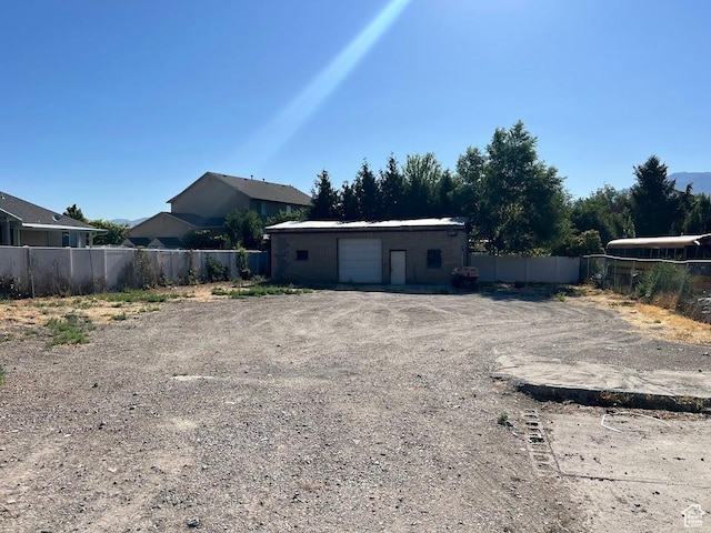 9173 S 1300 W, West Jordan, UT 84088 - back of property featuring a garage