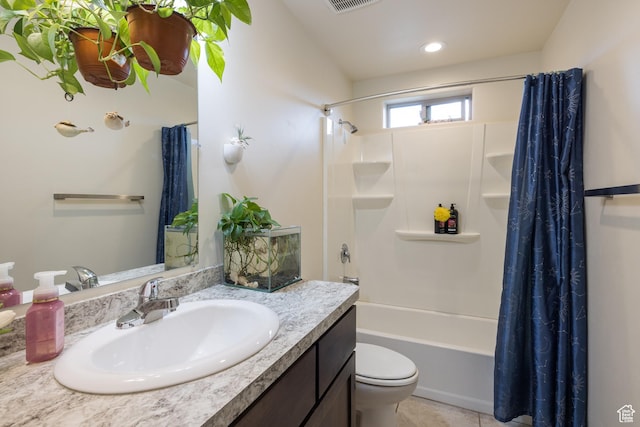 1018 S Valley View Ct, Moab, UT 84532 - full bath featuring vanity, shower / tub combo with curtain, tile patterned flooring, and recessed lighting