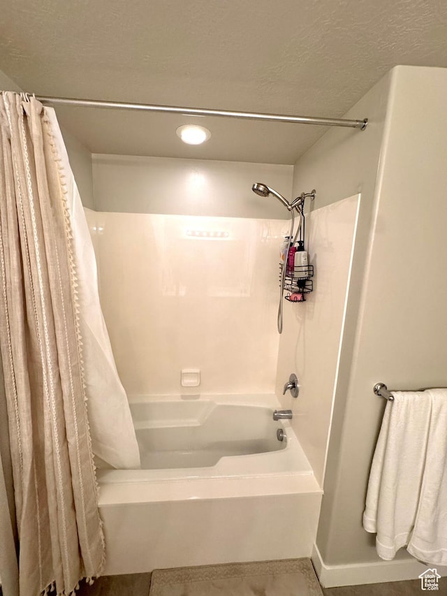 933 S 2100 W, Orem, UT 84059 - full bathroom with shower / bathtub combination with curtain and recessed lighting